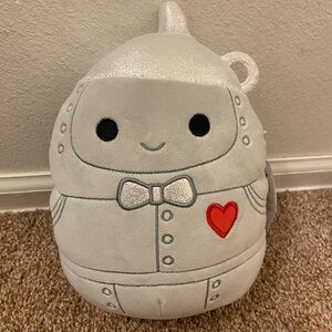 NWT Squishmallows Wizard of OZ Tin Man with Red Heart